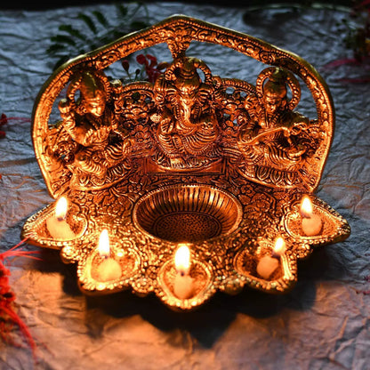 Resin craft gilded peacock