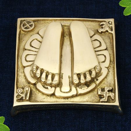 Guru Paduka (Footwear) Kadau for Worship in Brass