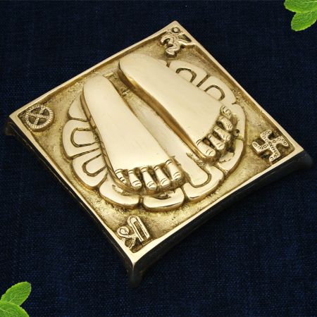 Guru Paduka (Footwear) Kadau for Worship in Brass