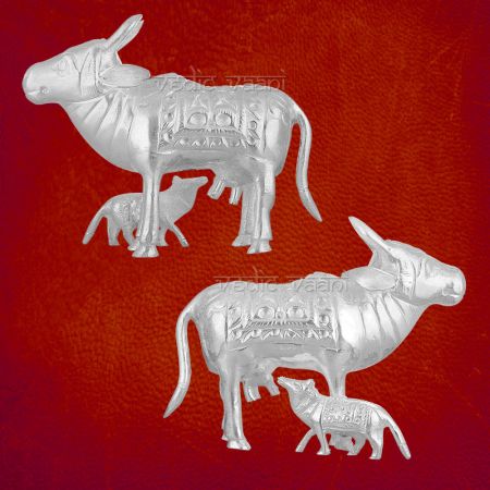 Cow with Calf in Pure Silver (Gaumata) - 145 grams