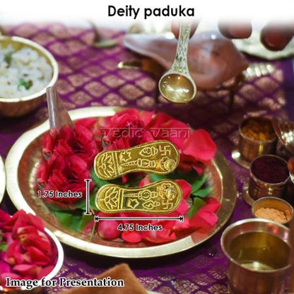 Deity paduka