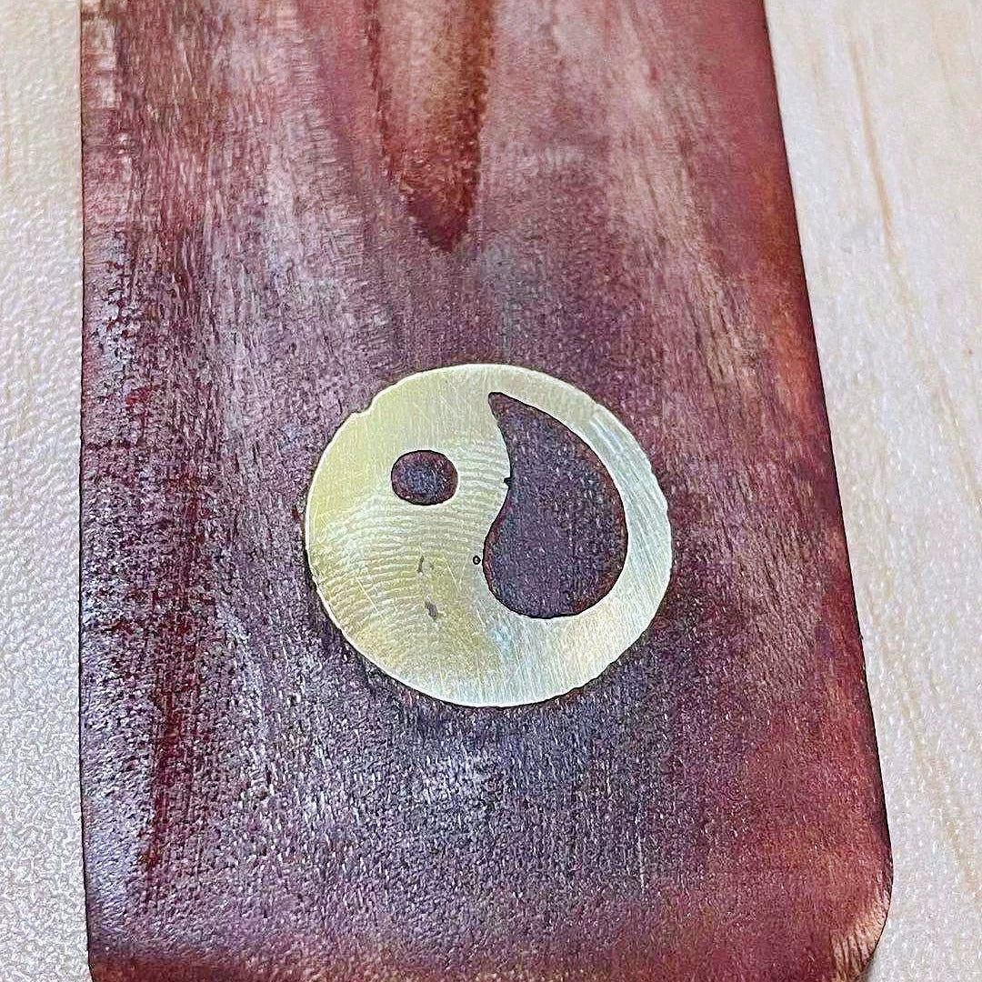 Incense holder made of acacia wood