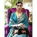 Women's Floral Motifs Handloom Saree With Contrast Zari Border And Blouse