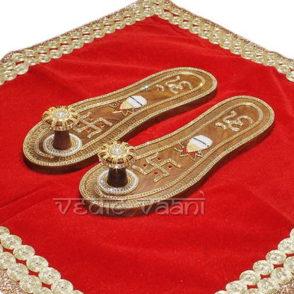 Guru Pavitra Puja Footprint (Charan Paduka)