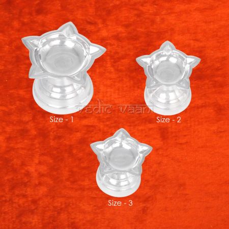 Oil Lamp Diya (Niranjan) in Pure Silver