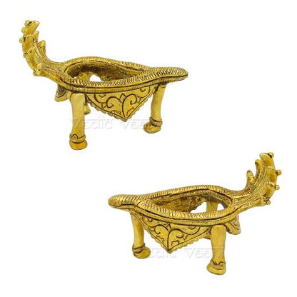 Puja Nagaraja Shank Stand in Brass