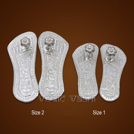 Shri Charan Foot Print (Paduka) in Sterling Silver