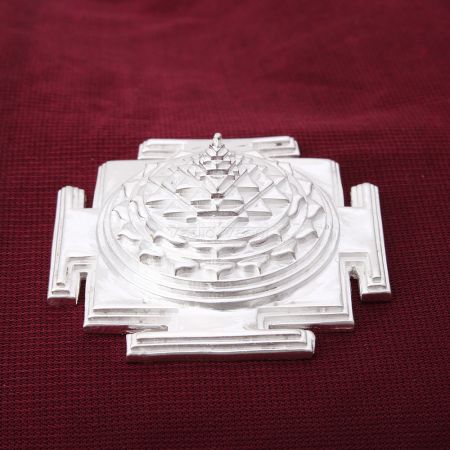Siddhi Sri Chakra Shree Yantra in Pure Silver