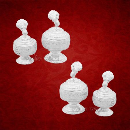 Sindoor Container (Dibbi) in Pure Silver